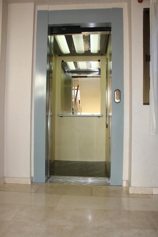 Pension Reina Josefina Santa Fe  Exterior photo